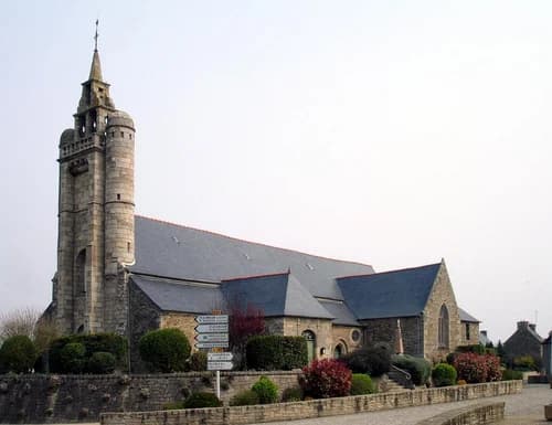 église Saint-Pierre de Pleudaniel à Pleudaniel