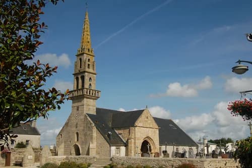 église Notre-Dame-des-Sept-Douleurs de Coat-Méal à Coat-Méal