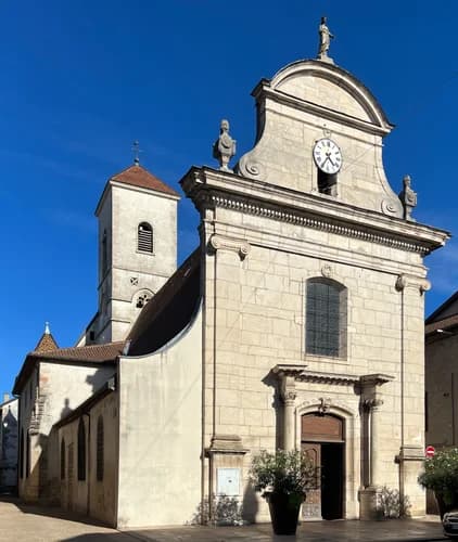 église Notre-Dame-de-l'Assomption de Pont-de-Vaux à Pont-de-Vaux