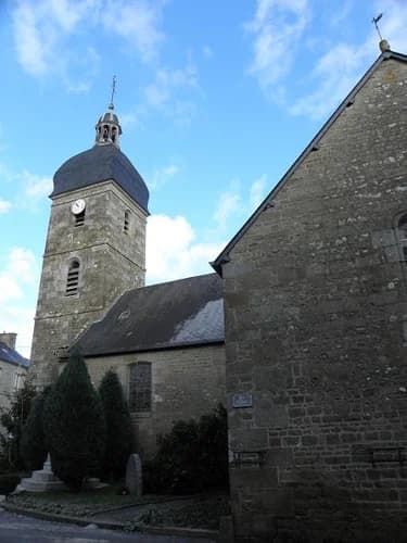 église Saint-Jean-Baptiste de Coglès à Montours