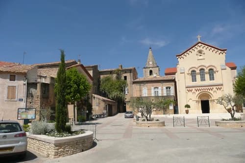 église Saint-Julien de Chusclan à Chusclan