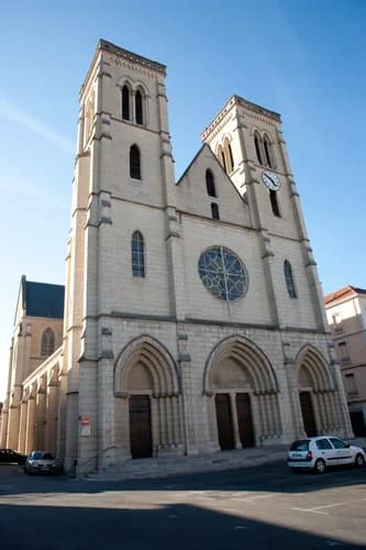 église Saint-Jean-Baptiste de Bourgoin-Jallieu à Bourgoin-Jallieu