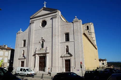 collégiale Saint-Martin de Lorgues à Lorgues