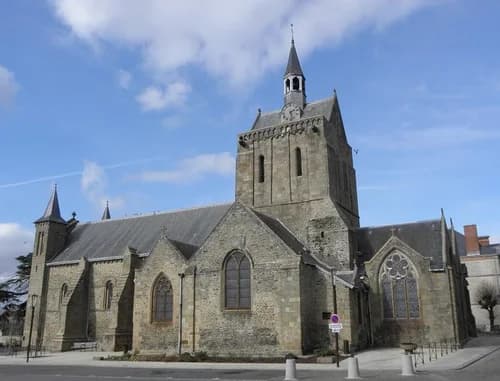 église Notre-Dame de Pontorson à Pontorson