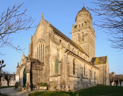 église Notre-Dame de Sainte-Marie-du-Mont à Sainte-Marie-du-Mont