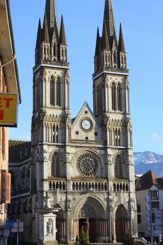 église Saint-Bruno de Voiron à Voiron