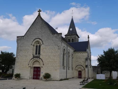 église Saint-Cyr de Saint-Cyr-en-Bourg à Saint-Cyr-en-Bourg