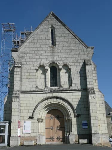 Église église Saint-Denis de Cizay-la-Madeleine à Cizay-la-Madeleine