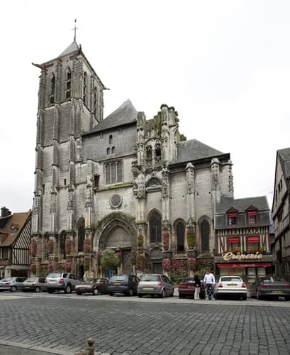 Église église Saint-Ouen de Pont-Audemer à Pont-Audemer