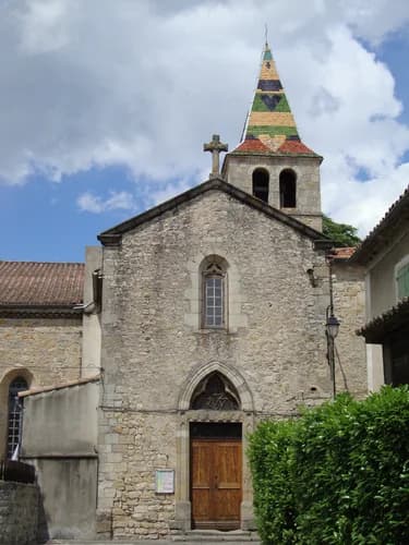 église Saint-Pierre-aux-Liens de Vesseaux à Vesseaux
