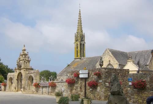 église Saint-Pierre-et-Saint-Paul d'Argol à Argol