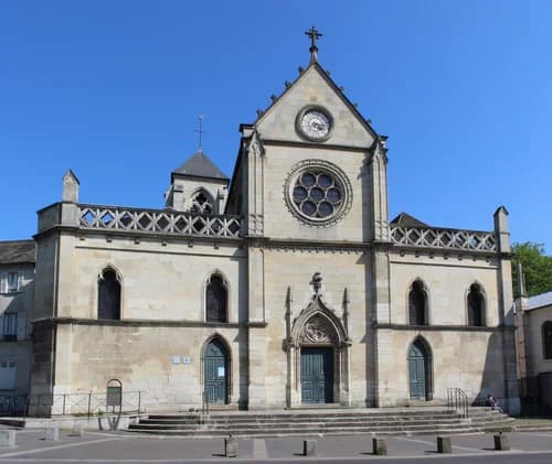église Saint-Pierre-et-Saint-Paul de Montreuil à Montreuil