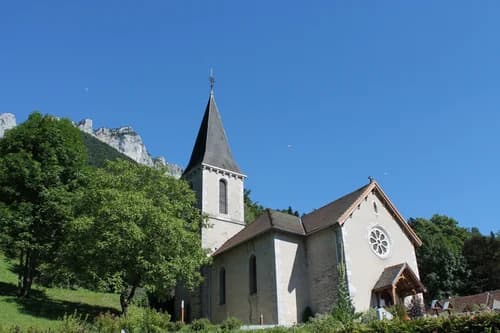 église Saint-Pierre-et-Saint-Paul de Bluffy à Bluffy
