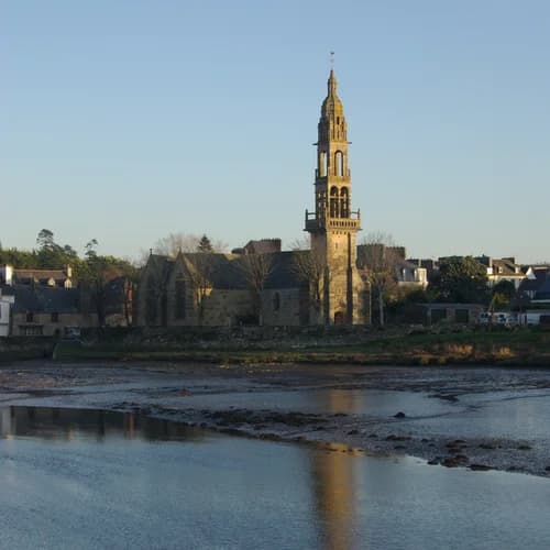 église Saint-Sauveur du Faou à Le Faou