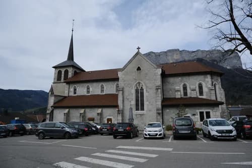 église de la Nativité-de-Marie d'Alex à Alex