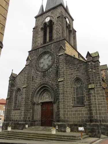église de la Nativité-de-Saint-Jean-Baptiste de Néronde à Néronde