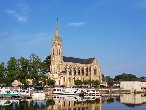 église Notre-Dame de Sablé-sur-Sarthe à Sablé-sur-Sarthe