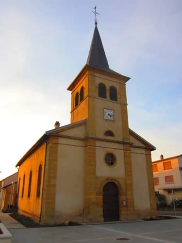 église de l'Exaltation-de-la-Sainte-Croix de Trémery à Trémery