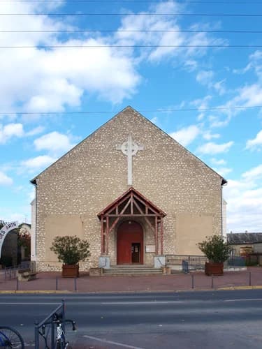 église Notre-Dame-de-Compassion de Châlette-sur-Loing à Châlette-sur-Loing