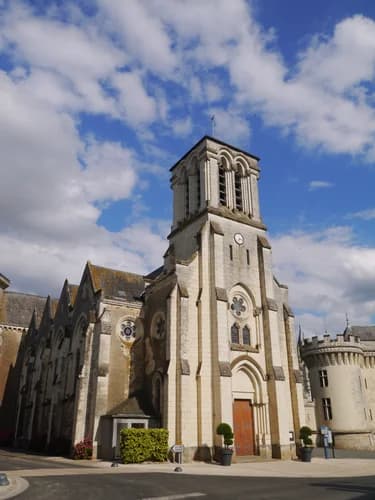 église Notre-Dame de Challain-la-Potherie à Challain-la-Potherie