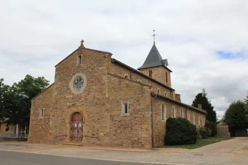 église Saint-Amour de Saint-Amour-Bellevue à Saint-Amour-Bellevue