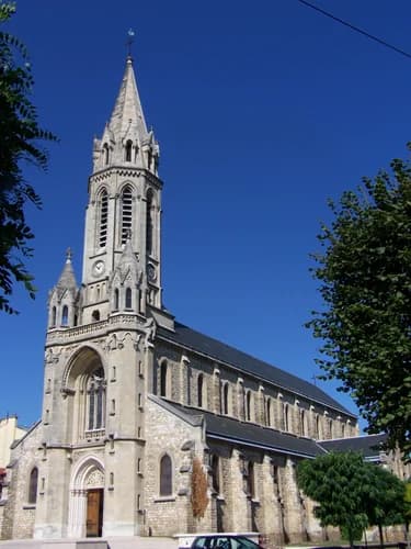 église Saint-Antoine de Padoue du Chesnay à Le Chesnay
