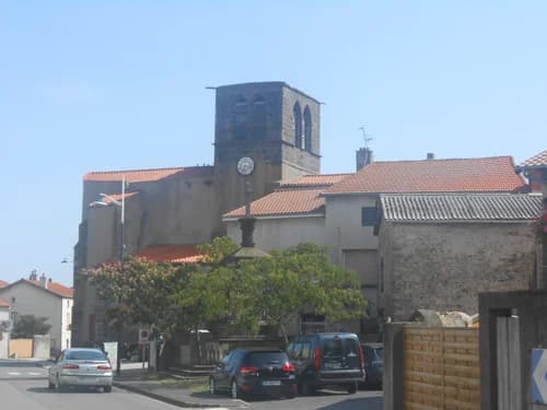 église Saint-Bonnet de Saint-Bonnet-près-Riom à Saint-Bonnet-près-Riom