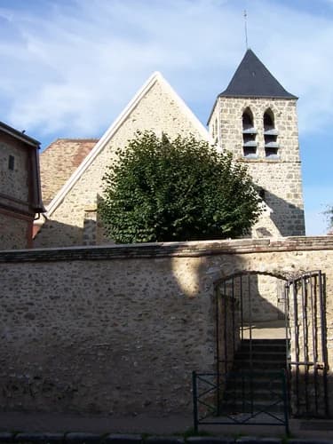 église Saint-Corneille-et-Saint-Cyprien des Essarts-le-Roi à Les Essarts-le-Roi