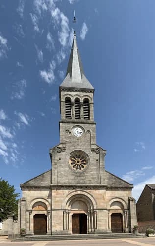 église Sainte-Madeleine de Saint-Bonnet-de-Joux à Saint-Bonnet-de-Joux