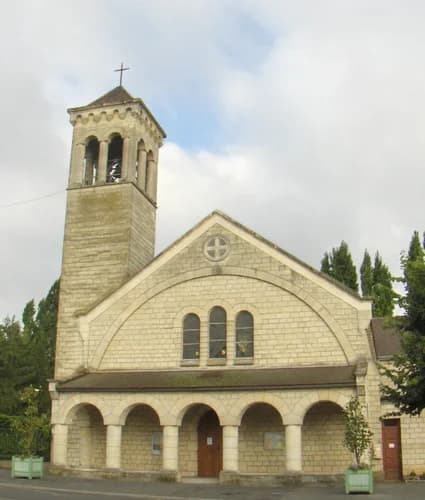 église Sainte-Thérèse du Bois Saint-Denis à Chantilly
