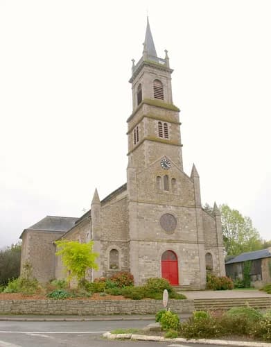 Église église Saint-Jacques de Languenan à Languenan