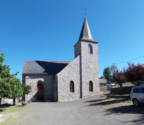 église Saint-Jean-Baptiste de Pradiers à Pradiers