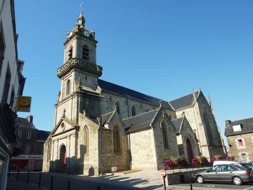 église Saint-Julien de Châteauneuf-du-Faou à Châteauneuf-du-Faou
