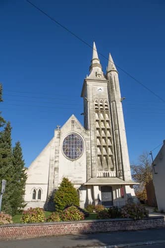 église Saint-Laurent de Neuville-Saint-Vaast à Neuville-Saint-Vaast
