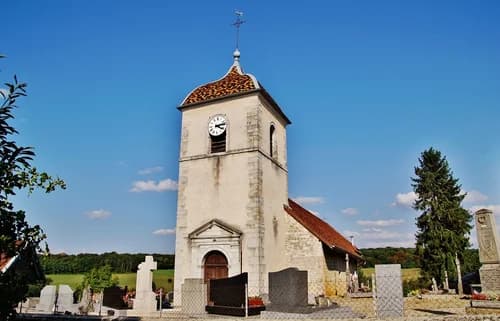 église Saint-Laurent de Villeneuve-d'Aval à Villeneuve-d'Aval