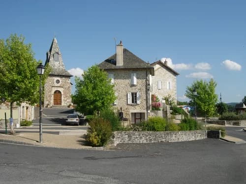 église Saint-Martial-et-Saint-Louis de Vitrac à Vitrac