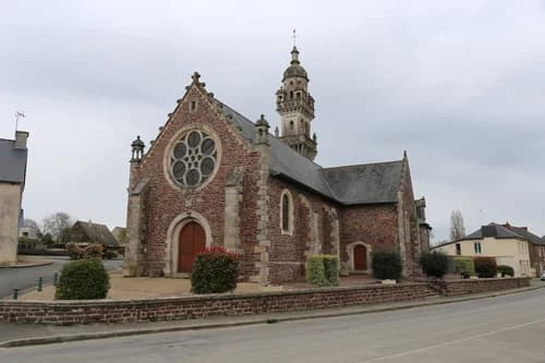 église Saint-Lunaire de Loscouët-sur-Meu à Loscouët-sur-Meu