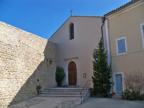 église Saint-Pierre de Tulette à Tulette