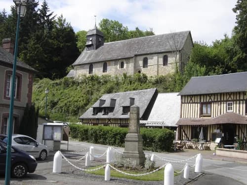église Notre-Dame des Préaux à Les Préaux