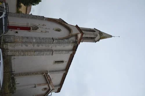 Église église Saint-Pierre-et-Saint-Paul de Lézan à Lézan