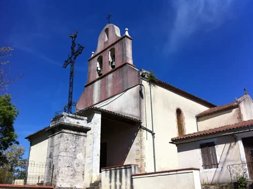 église Saint-Pierre de Crastes à Crastes