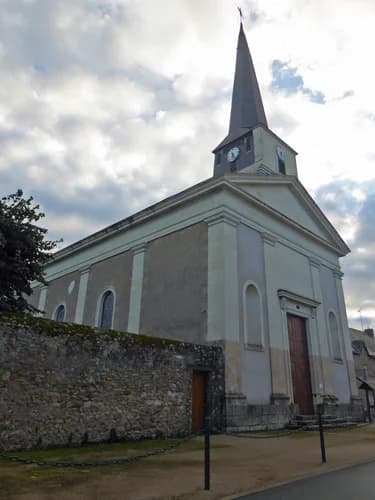 église Saint-Martin de Soucelles à Soucelles