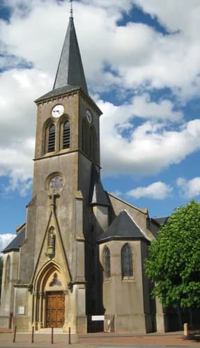 église Saint-Privat de Saint-Privat-la-Montagne à Saint-Privat-la-Montagne