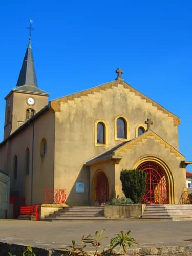 église de l'Assomption-de-la-Bienheureuse-Vierge-Marie de Sainte-Marie-aux-Chênes à Sainte-Marie-aux-Chênes