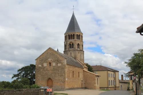 église Saint-Pierre-et-Saint-Paul de Chânes à Chânes