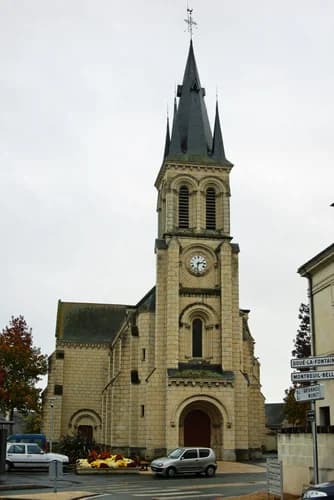 église Saint-Pierre de Bagneux à Saumur