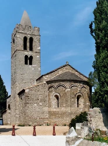 église Saint-Saturnin de Pouzols-Minervois à Pouzols-Minervois