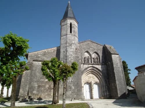 église Saint-Symphorien de Grézac à Grézac