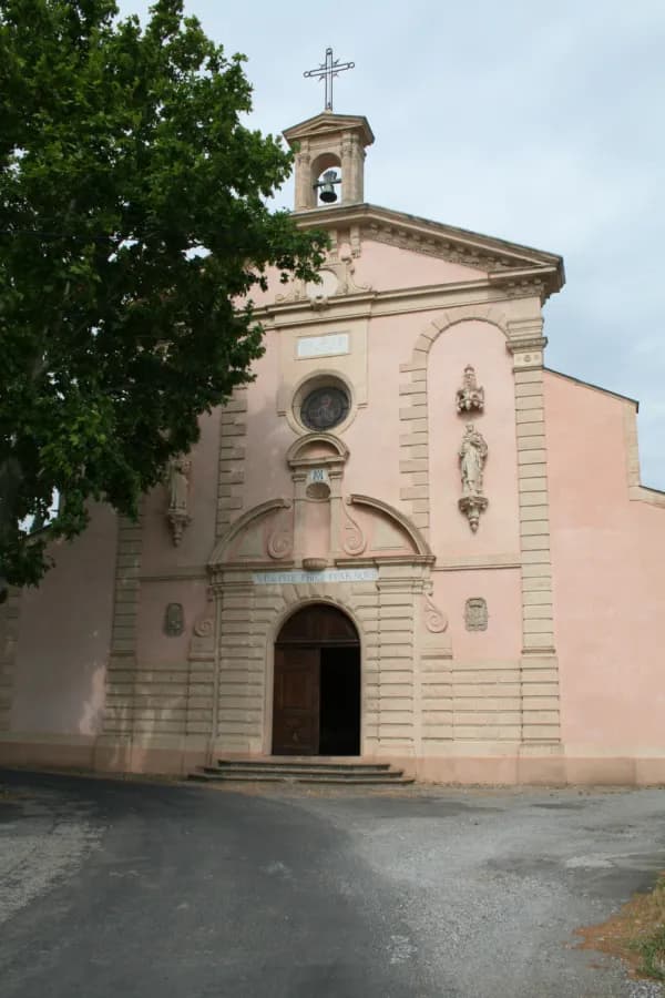 chapelle Notre-Dame-des-Pitiés du monastère de l'Assomption-de-la-Vierge-et-Saint-Bruno de Notre-Dame-de-Mougères à Caux