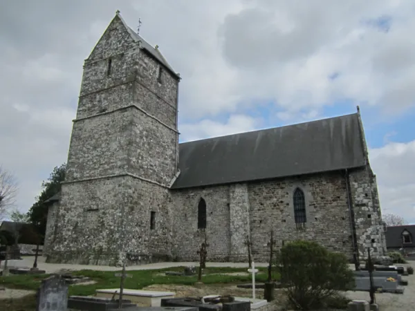 Église Notre-Dame du Tanu à Le Tanu